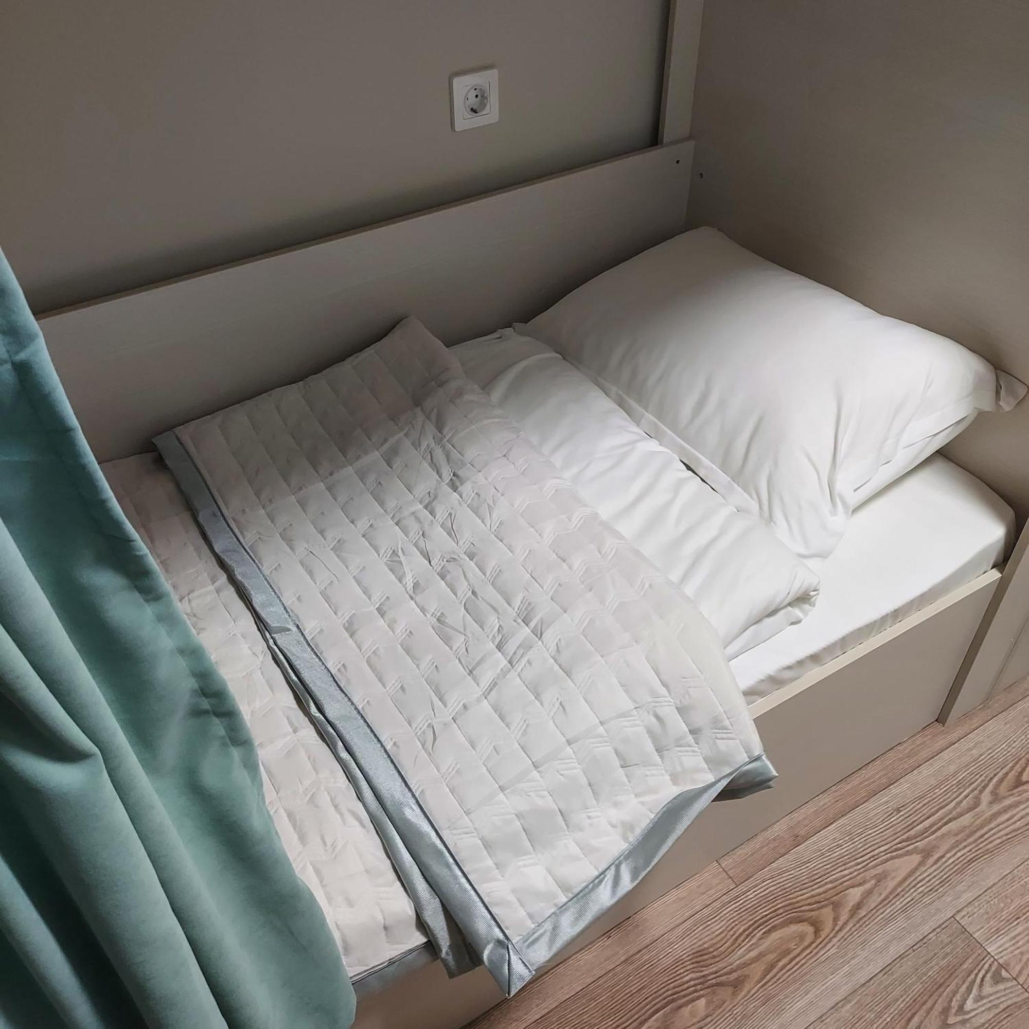 Hostel Nomad Алматы Экстерьер фото